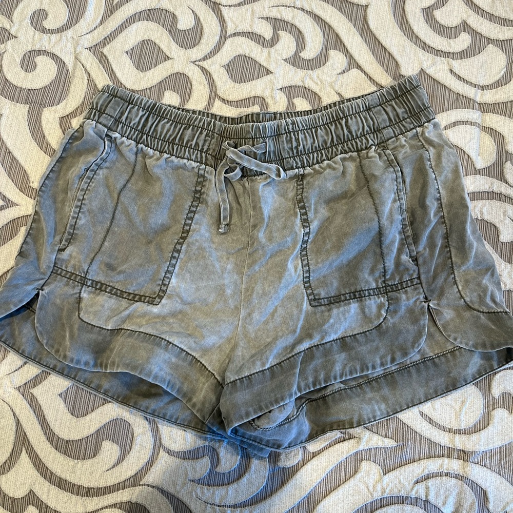Express Green Drawstring Shorts Size Xs - image 1
